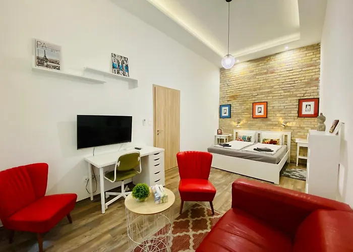 Apartmán In With Ac - Brick House *